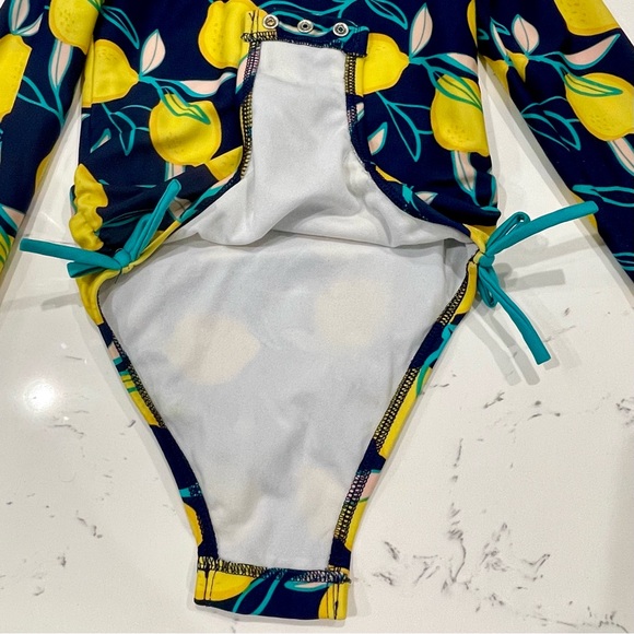 CAT & JACK 🍋 Girls’ Lemon Print Long Sleeved One Piece Rashguard Swimsuit | 2T - Picture 8 of 11
